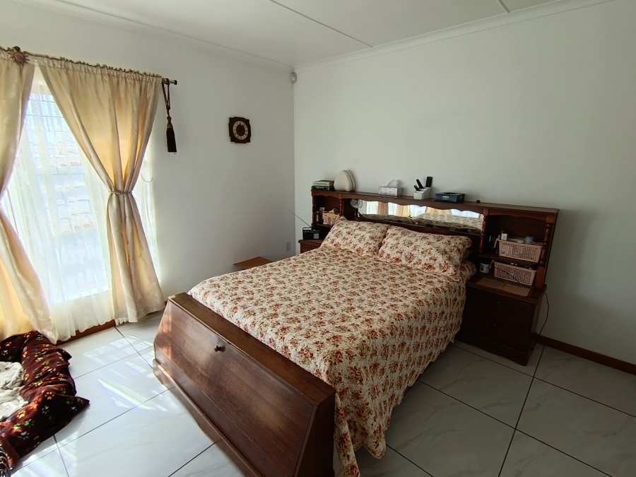 3 Bedroom Property for Sale in C Place Eastern Cape